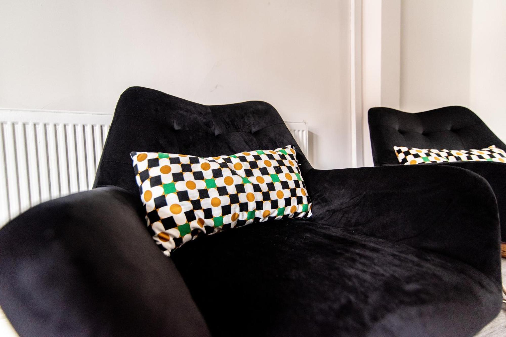 2 Bed House Close To Liverpool & Everton Stadiums Eksteriør billede