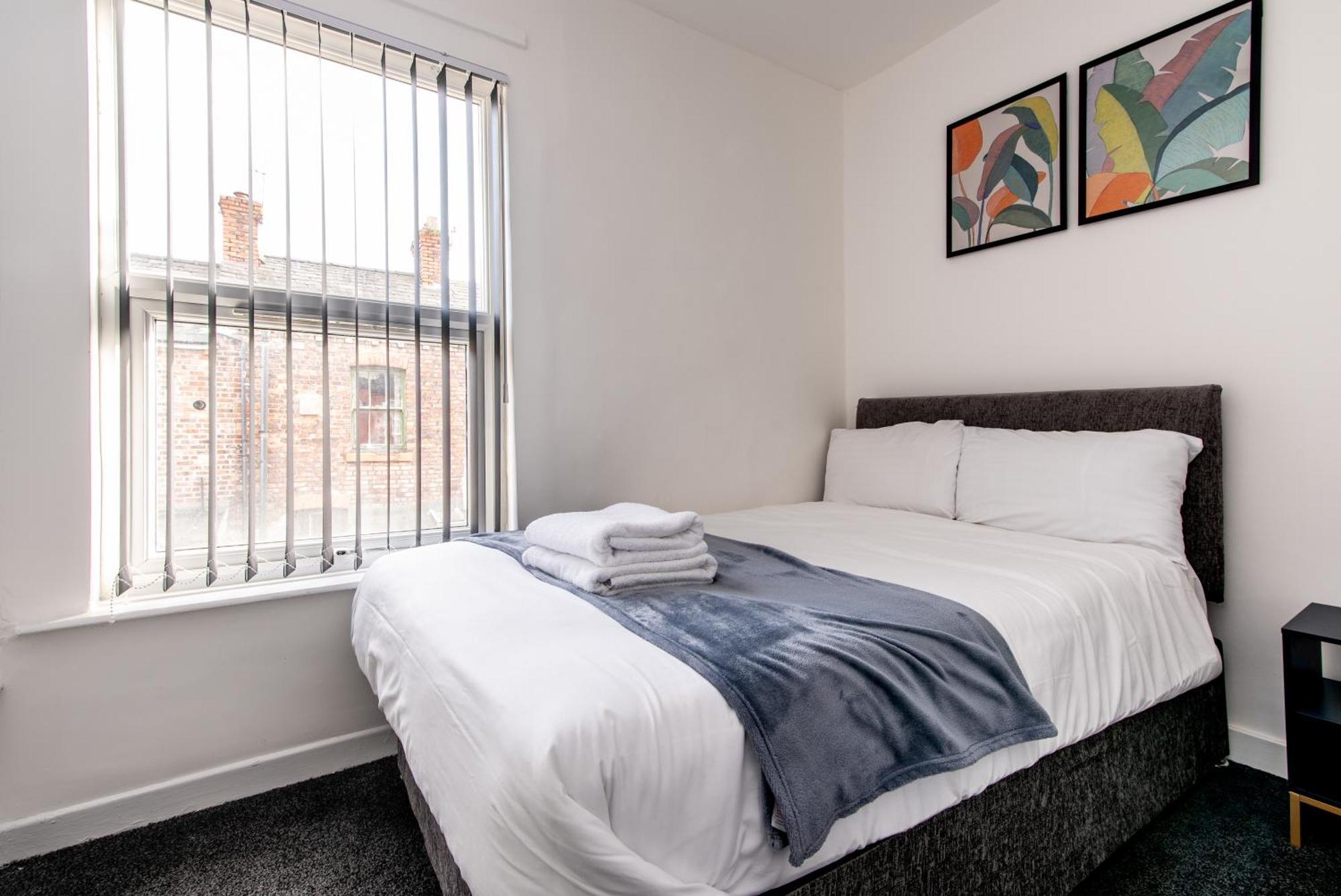 2 Bed House Close To Liverpool & Everton Stadiums Eksteriør billede